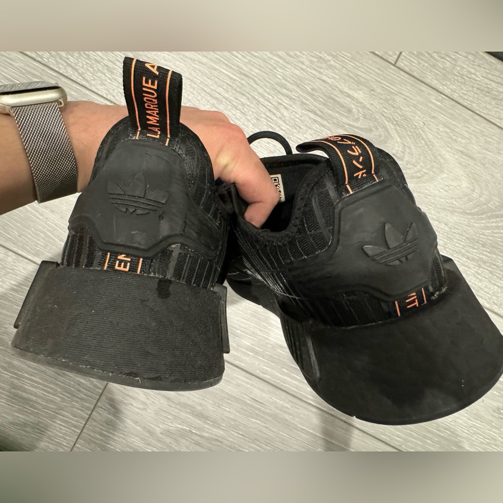 NMD R1 - Picture 6 of 8